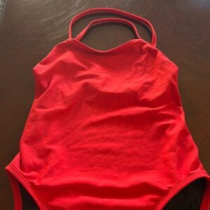 Red Jolyn- close back
